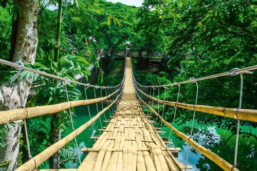 Vlies Fotótapéta - Bamboo hanging bridge - 375x250 cm