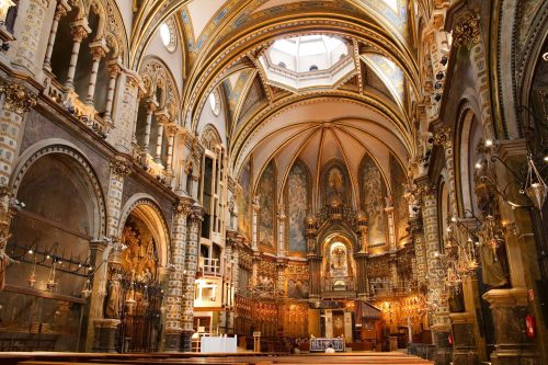 Vlies Fotótapéta - Montserrat Monastery - 375x250 cm