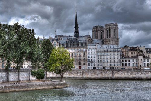 Vlies Fotótapéta - Parisian buildings  - 375x250 cm