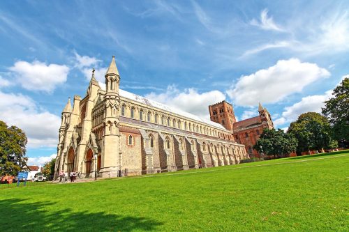 Vlies Fotótapéta - St Albans Cathedral - 375x250 cm