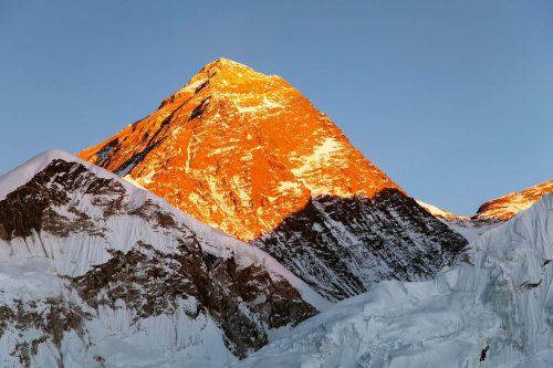 Vlies Fotótapéta - Evening view of Mount Everest - 375x250 cm