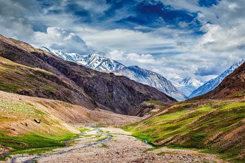 Vlies Fotótapéta - Himalayan landspace - 375x250 cm