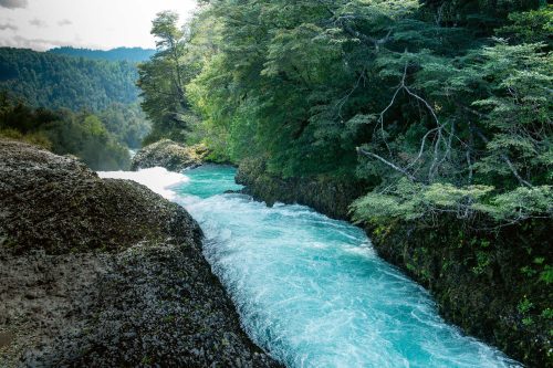 Vlies Fotótapéta - River fui Los Rios - 375x250 cm