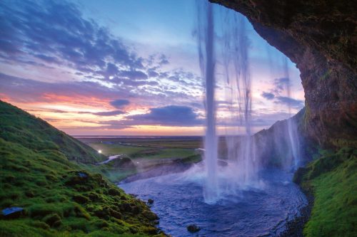 Vlies Fotótapéta - Seljalandfoss waterfall - 375x250 cm